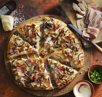 Domino's - Fairy Meadow - Taree Accommodation