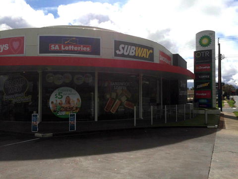 C Coffee - Pooraka - Taree Accommodation 0