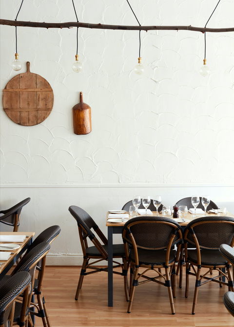 The Ox And Hound Bistro - Beechworth - Taree Accommodation 1