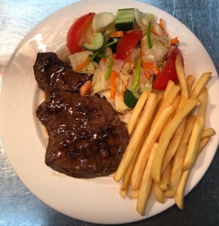 Arvis Restaurant & Bar - Taree Accommodation 0