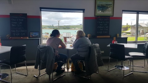 Hursey Seafoods - Taree Accommodation 1