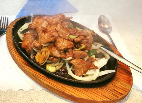 Raymonds At Malua Bay Bowling Club - Taree Accommodation 2