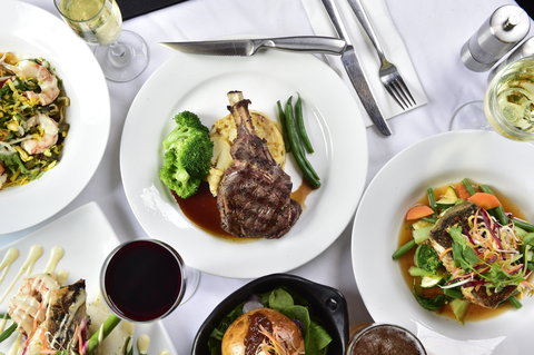 Barra On Todd Restaurant And Bar - Taree Accommodation 1