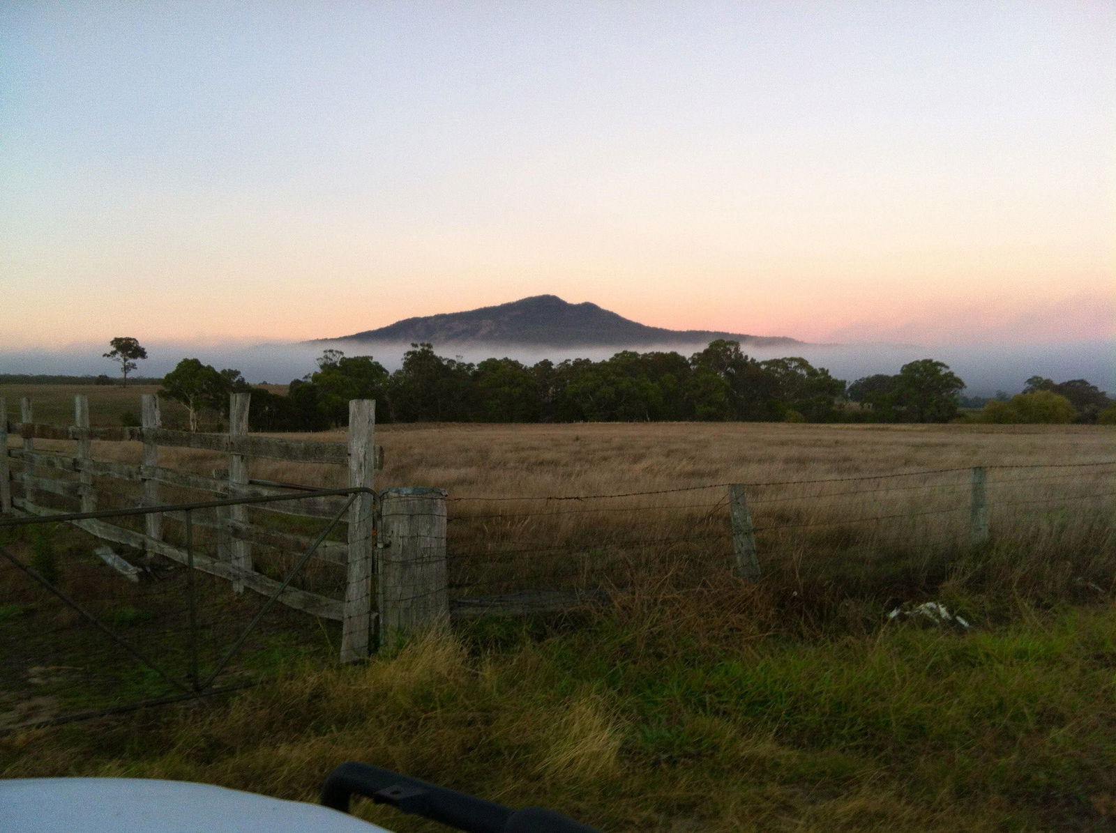 Mount Cole VIC Taree Accommodation