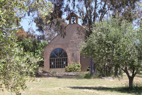 L'Oliveraie Olive Grove - Taree Accommodation 1
