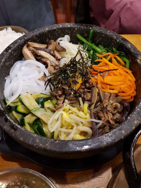 Maroo - Taree Accommodation 0