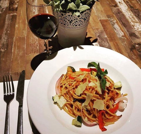 G2 Korean BBQ - Taree Accommodation 8