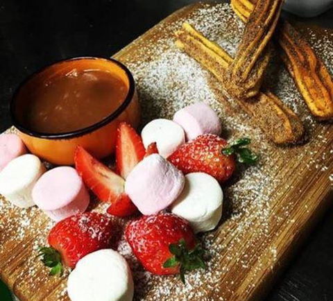 Agatha's Licensed Cafe - Taree Accommodation 13