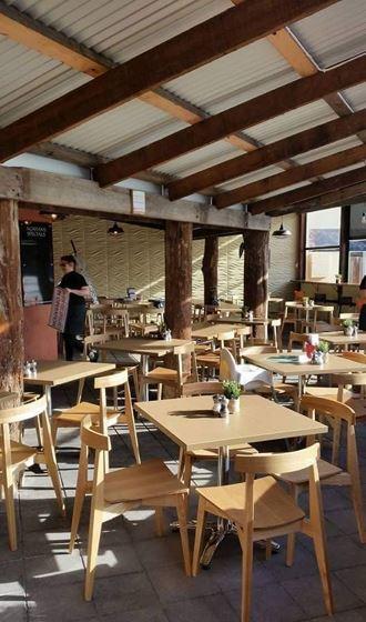 Agatha's Licensed Cafe - Taree Accommodation 6