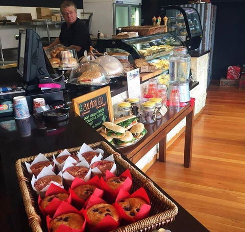 Abstract Cafe - Taree Accommodation 10