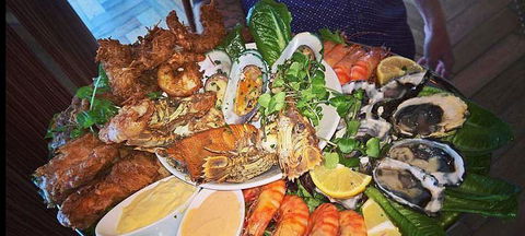Apollo Bay Wine Bar & Coffee Shop - Taree Accommodation 0