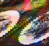 Big Table - Taree Accommodation