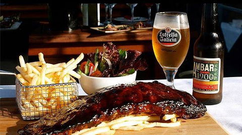 Black Angus Bar & Grill - Taree Accommodation 10