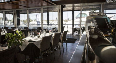 Black Angus Bar & Grill - Taree Accommodation 3