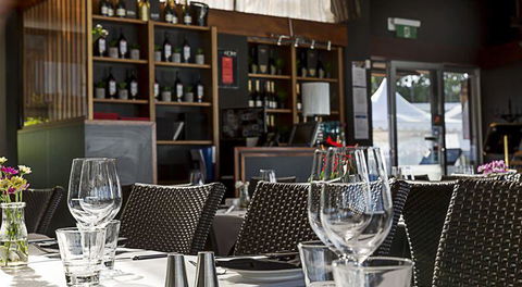 Black Angus Bar & Grill - Taree Accommodation 5