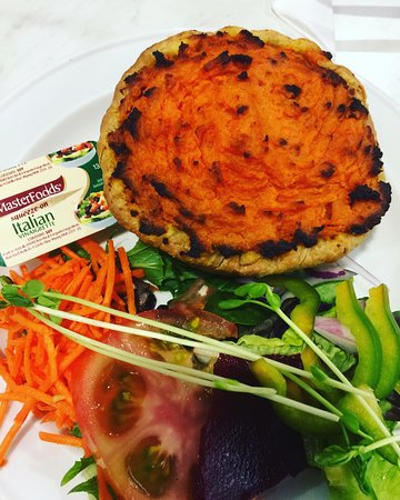 Mazbah - Taree Accommodation 0