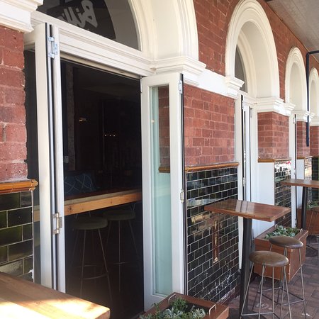 Bill's Bar & Bites - Taree Accommodation 0