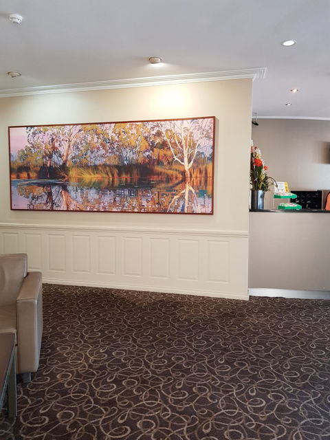 Berri Hotel Bistro - Taree Accommodation 12