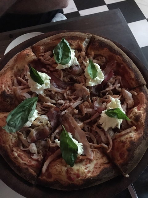 Alfredo's Pizzeria - Taree Accommodation 3