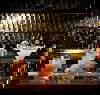 One 50 Tavern - Taree Accommodation