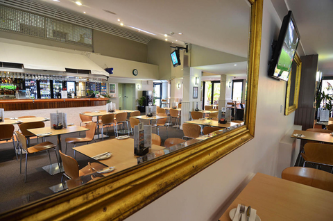Ashmore Tavern - Taree Accommodation 2
