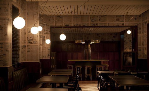 Apple Daily Bar & Eating House - Taree Accommodation 15
