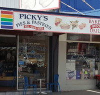 Picky's Pies  Pastries - Taree Accommodation