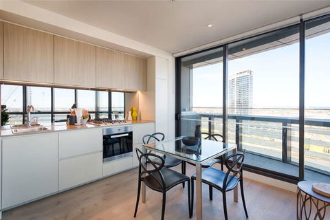 Orange Stay Apartments - Taree Accommodation 6