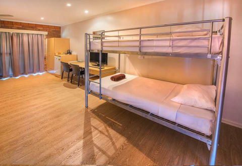 Contour Hotel - Taree Accommodation 8