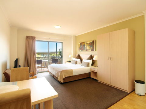 Oaks Goldsbrough Apartment Hotel - Taree Accommodation 1