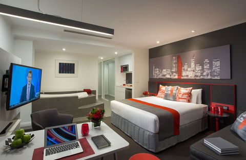 Citadines St Georges Terrace - Taree Accommodation 5