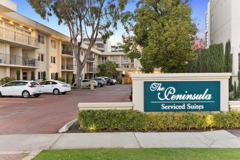 The Peninsula Riverside Apartments - Taree Accommodation 1