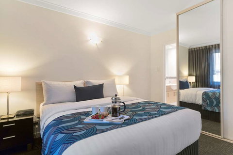 The Peninsula Riverside Apartments - Taree Accommodation 4