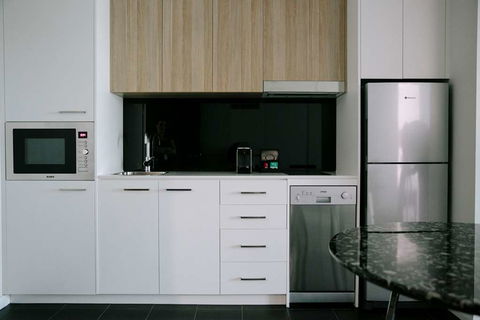 Avenue Hotel Canberra - Taree Accommodation 7