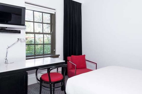Peppers Gallery Hotel, Canberra - Taree Accommodation 3