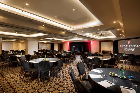 Stamford Plaza Adelaide - Taree Accommodation 17