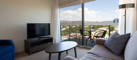 Hume Serviced Apartments - Taree Accommodation 0