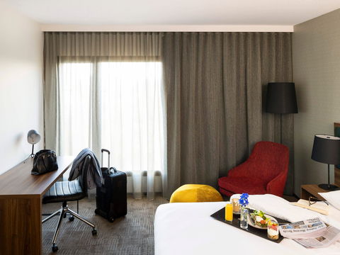 Novotel Sydney International Airport - Taree Accommodation 4