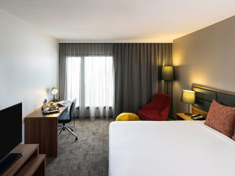Novotel Sydney International Airport - Taree Accommodation 5