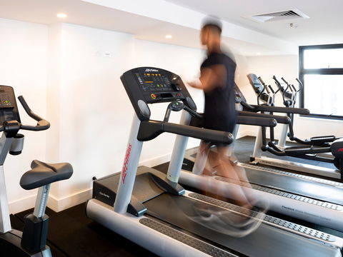 Novotel Sydney International Airport - Taree Accommodation 15