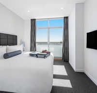 Meriton Suites Chatswood - Taree Accommodation