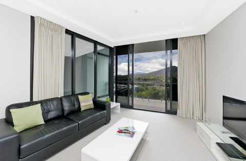 Astra Canberra Manhattan - Taree Accommodation 6