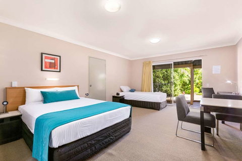 Comfort Inn North Brisbane - Taree Accommodation 5