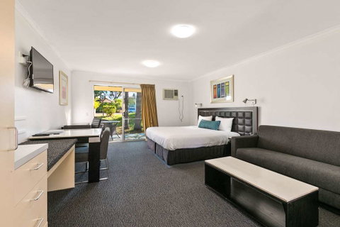 Comfort Inn North Brisbane - Taree Accommodation 6