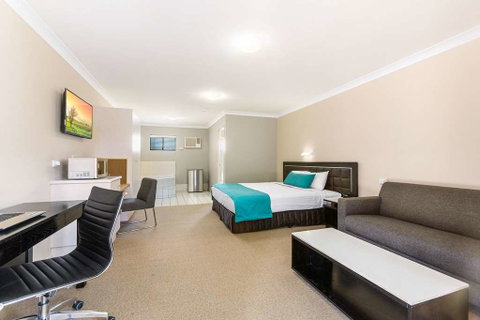 Comfort Inn North Brisbane - Taree Accommodation 10