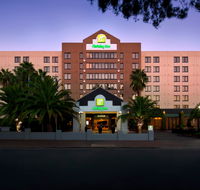 Holiday Inn Parramatta - Taree Accommodation