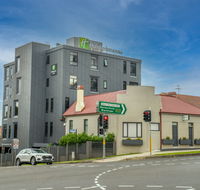Holiday Inn Stes Parramatta Mar - Taree Accommodation