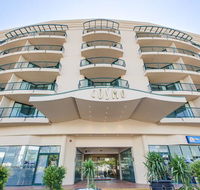 Central Cosmo Apartments - Taree Accommodation