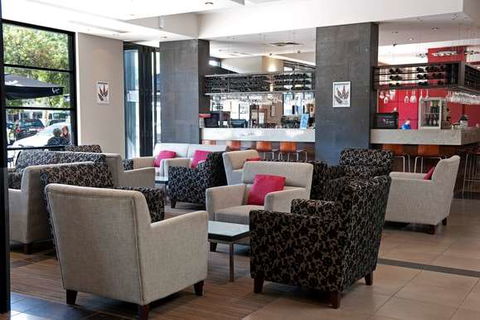 Mantra Hindmarsh Square - Taree Accommodation 1