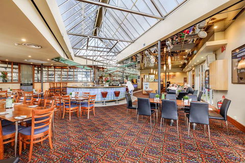 Nightcap At Findon Hotel - Taree Accommodation 4